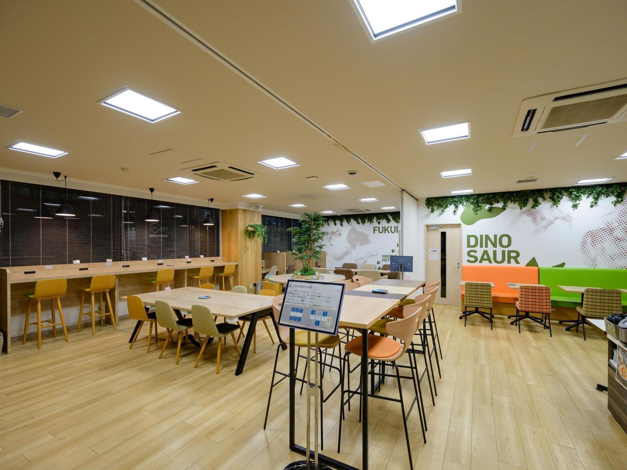 爱科诺福井站前酒店 酒店 3*